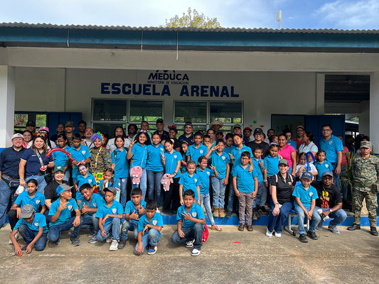 Grupo Melo refuerza su compromiso con la educación y sostenibilidad en la Escuela Arenal de Darién